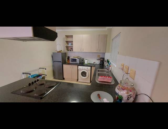 2 BEDROOM APARTMENT FOR SALE IN UMHLANGA RIDGE